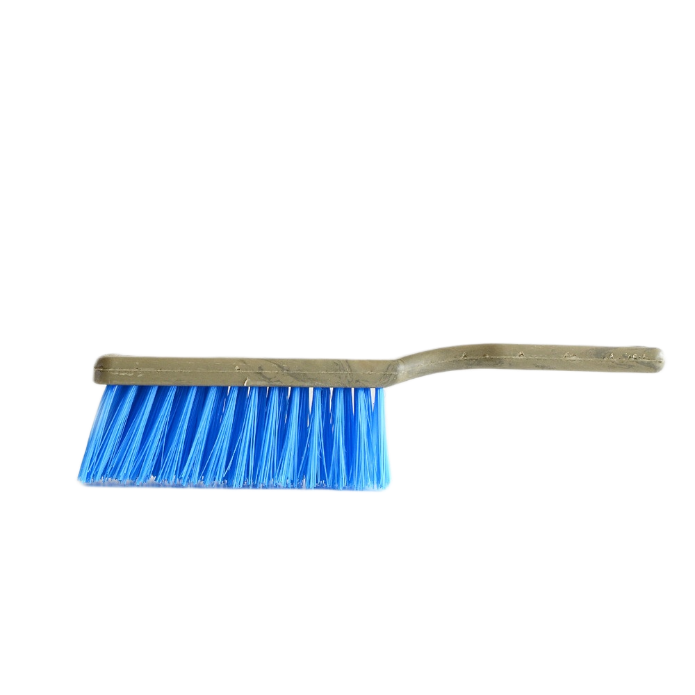 TEEPEE CARPET BRUSH MEDIUM  F15